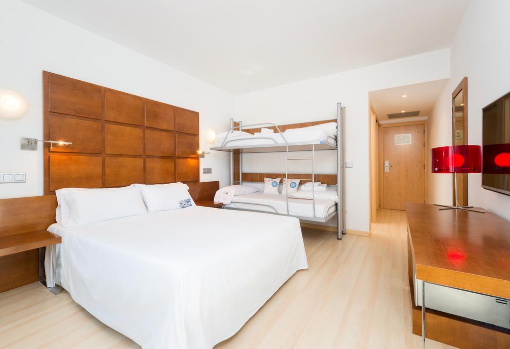 Hotel Zentral Ave Zaragoza Phòng bức ảnh