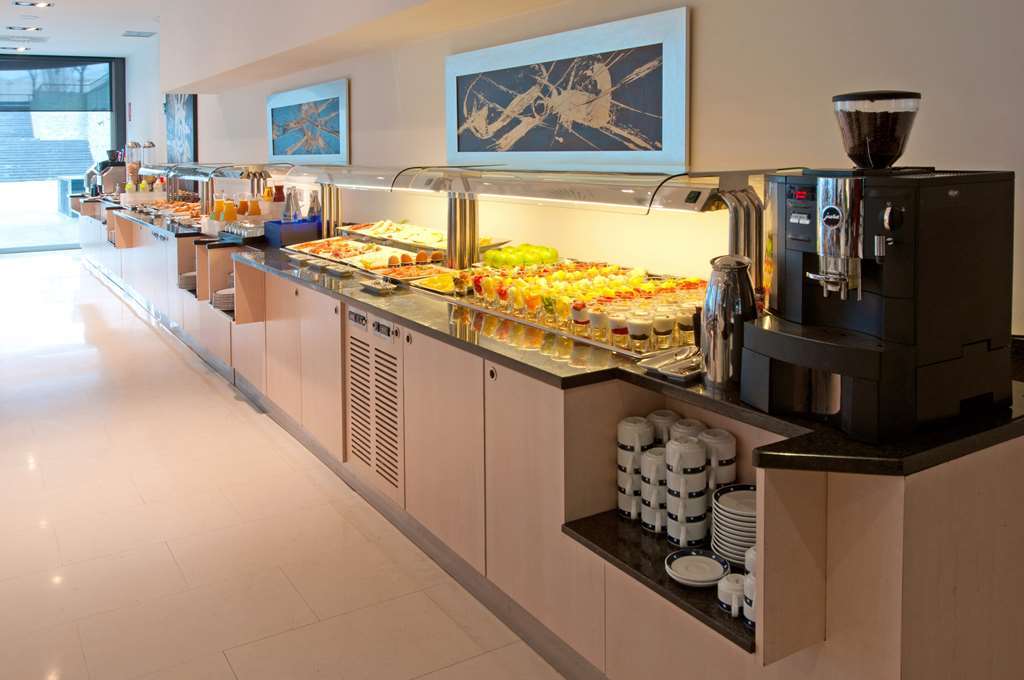 Hotel Zentral Ave Zaragoza Nhà hàng bức ảnh