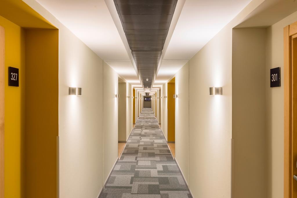 Hotel Zentral Ave Zaragoza Ngoại thất bức ảnh